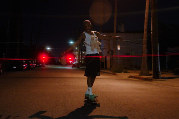 MASTER Famous.mov.00_00_24_03.Still001