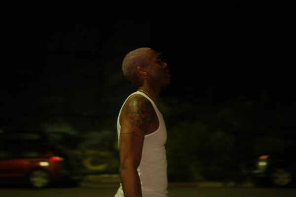 MASTER Famous.mov.00_02_35_13.Still014