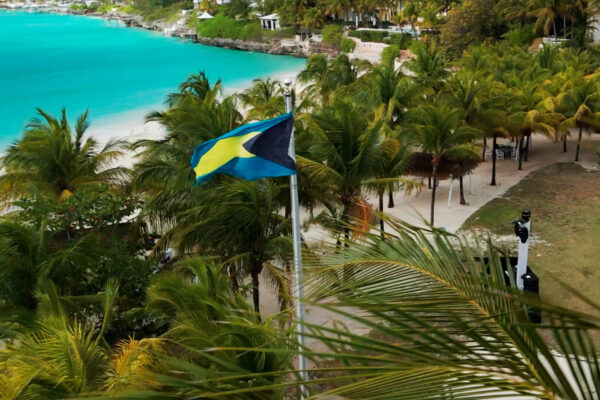 MEL AND DAVID_MASTER_Noise Reduction.00_00_14_28.Still002 MEL AND DAVID_MASTER_Noise Reduction.00_00_14_28.Still002